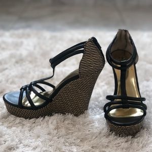 Black Seychelles Wedges